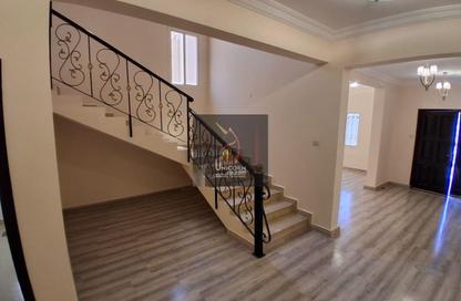 Villa - 5 Bedrooms - 5 Bathrooms for rent in Al Duhail South - Al Duhail - Doha