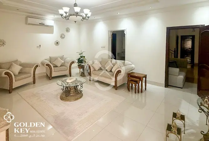 60723511 - Property Image 2