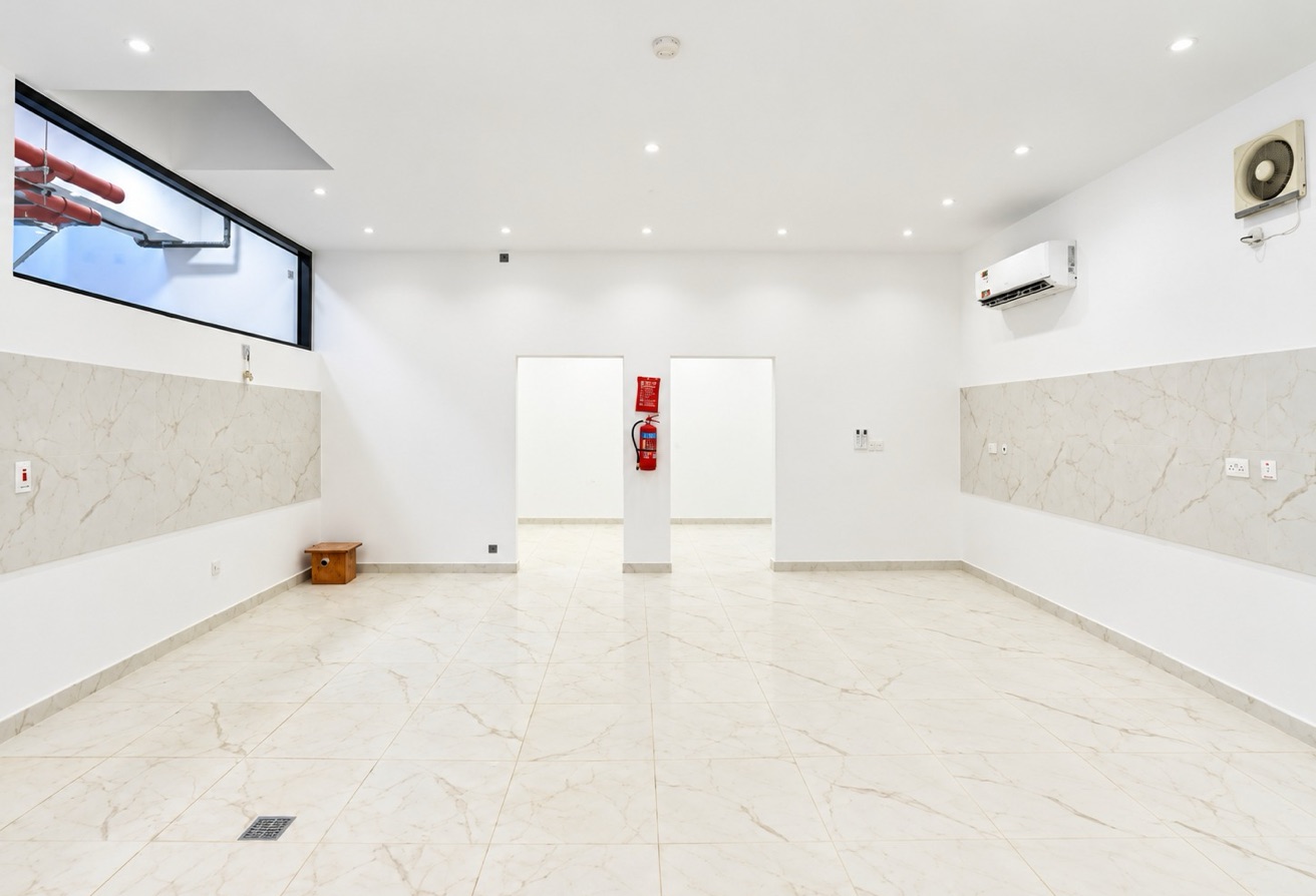 LUXURY 7BR VILLA | 1307 SQM | PRIVATE POOL LUSAIL thumbnail 9