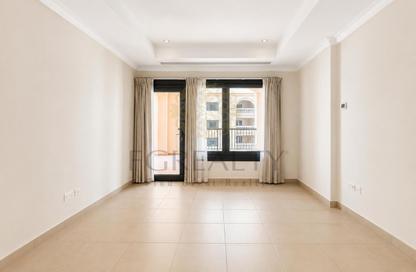 Apartment - 1 Bedroom - 2 Bathrooms for rent in West Porto Drive - Porto Arabia - The Pearl Island - Doha