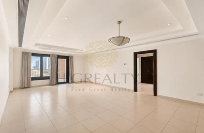 Apartment - 1 Bedroom - 2 Bathrooms for rent in West Porto Drive - Porto Arabia - The Pearl Island - Doha