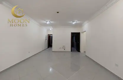 Apartment - 2 Bedrooms - 2 Bathrooms for rent in Al Muntazah Street - Al Muntazah - Doha