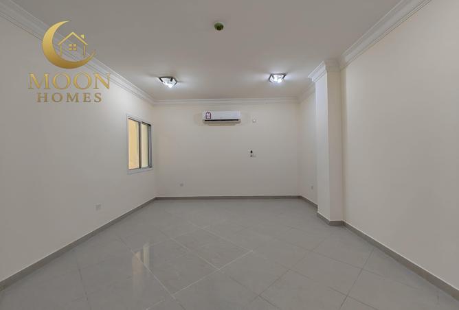 1030286 - Property Image 2