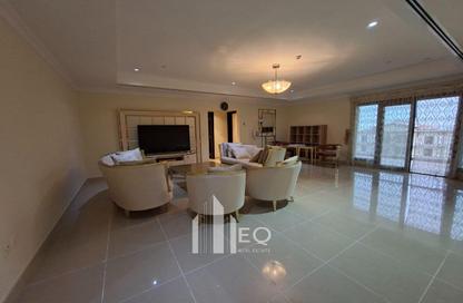 Apartment - 2 Bedrooms - 3 Bathrooms for rent in East Porto Drive - Porto Arabia - The Pearl Island - Doha