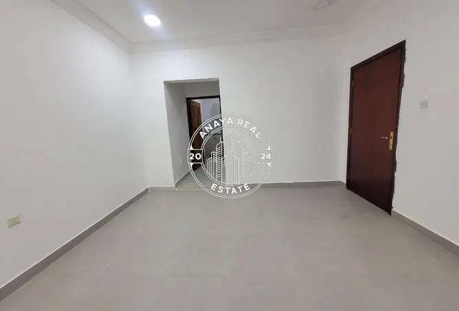 60781385 - Property Image 3