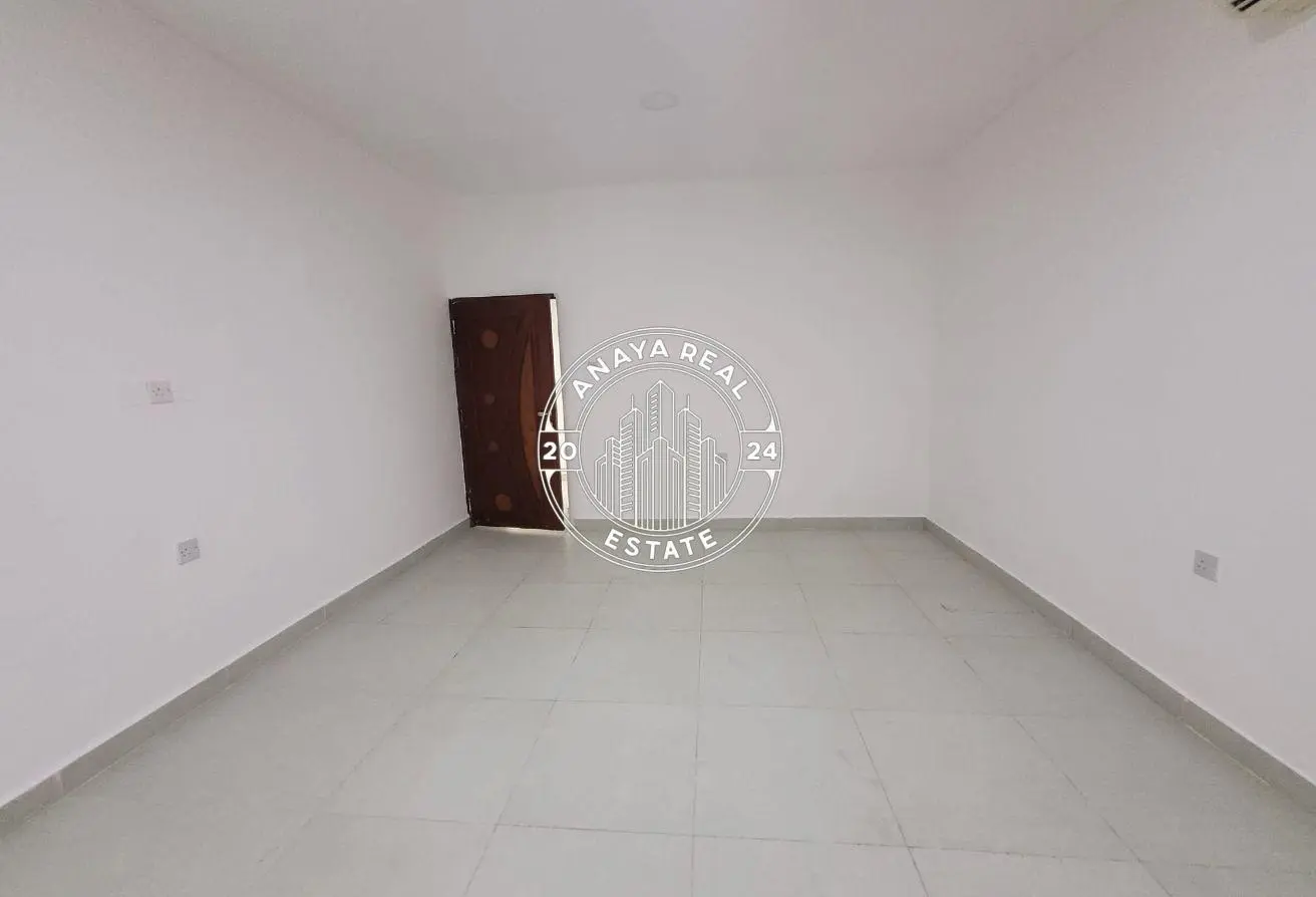 60781385 - Property Main Image