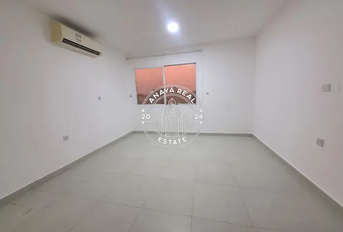 60781385 - Property Image 2