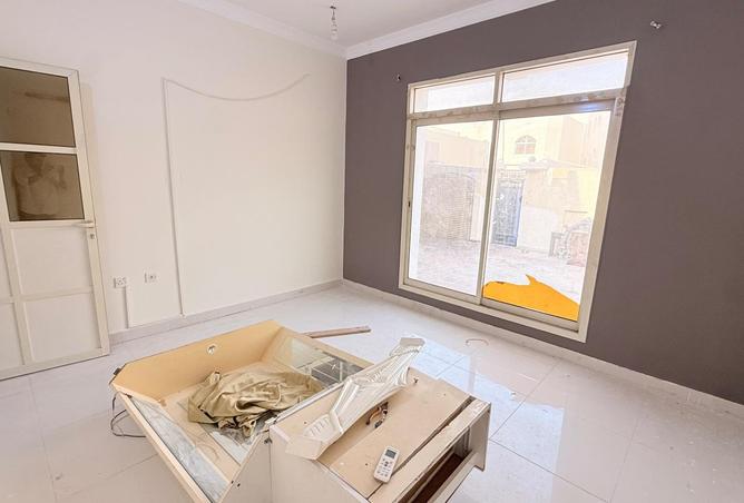 1012231 - Property Image 2