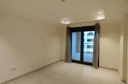 Apartment - 1 Bedroom - 2 Bathrooms for rent in East Porto Drive - Porto Arabia - The Pearl Island - Doha