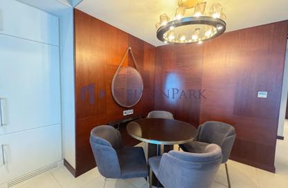 Apartment - 1 Bedroom - 2 Bathrooms for rent in The Pearl Island - Doha Apartment - 1 Bedroom - 2 Bathrooms for rent in The Pearl Island - Doha