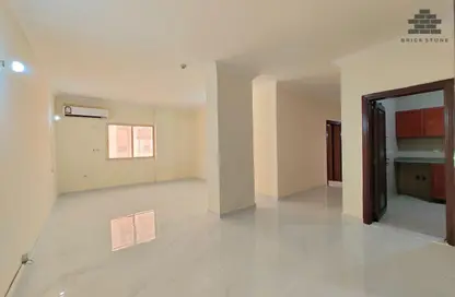 Apartment - 3 Bedrooms - 3 Bathrooms for rent in Muntazah 7 - Al Muntazah - Doha