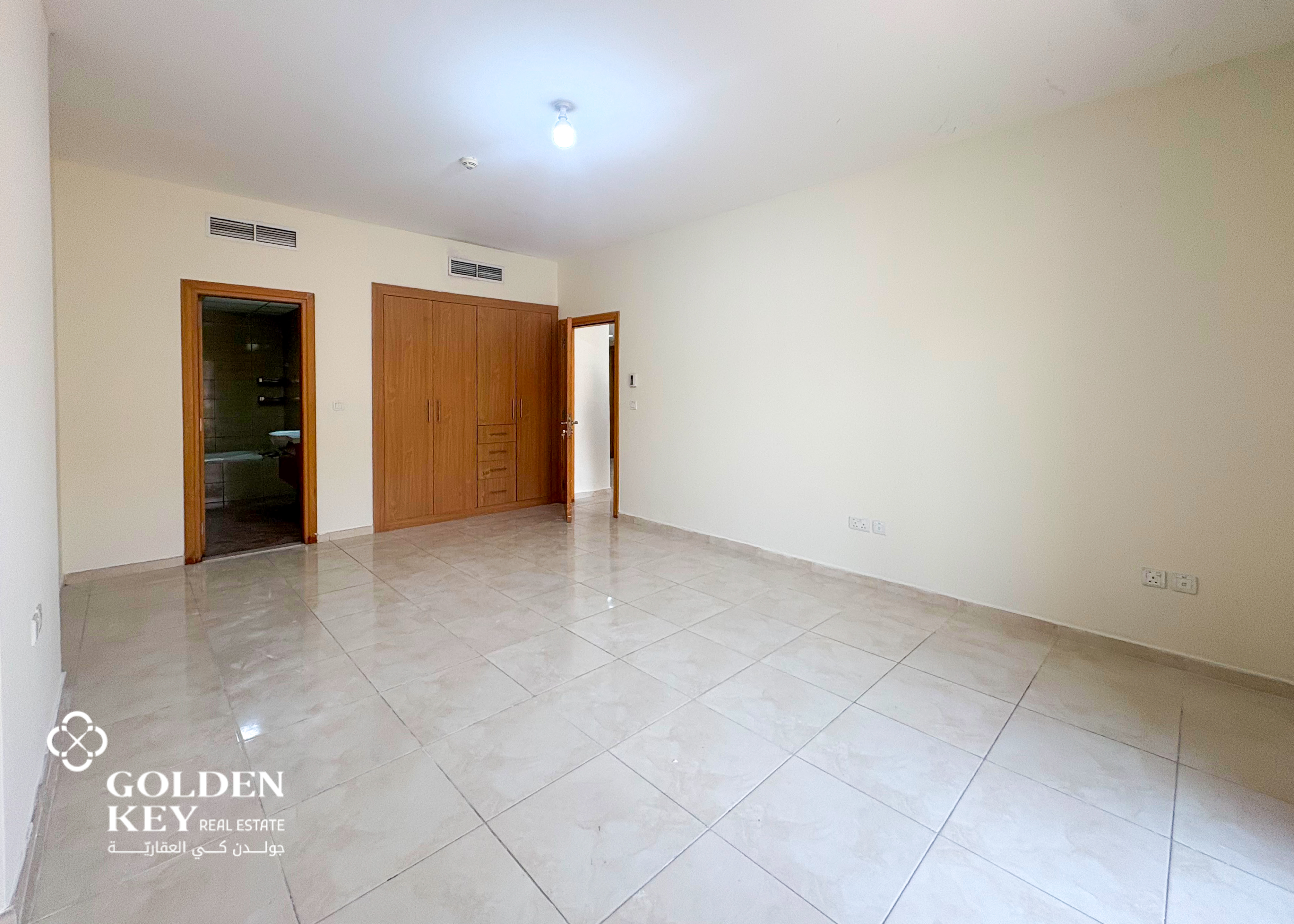 Bills Included | SF- 1BR with Balcony | Foxhills