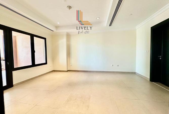 52180046 - Property Image 3