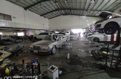 Warehouse - Studio - 1 Bathroom for rent in Industrial Area 4 - Industrial Area - Industrial Area - Doha