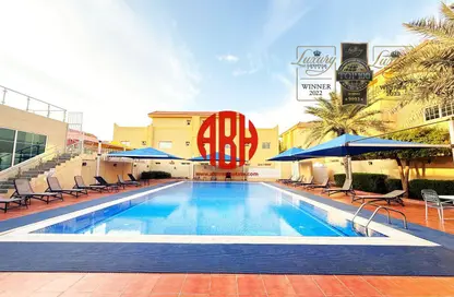 مجمع سكني - 3 غرف نوم - 5 حمامات للايجار في شارع الوعب - الوعب - الدوحة