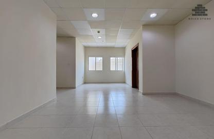 Apartment - 2 Bedrooms - 2 Bathrooms for rent in Al Sadd Road - Al Sadd - Doha
