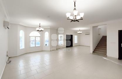 Villa - 4 - 4 for rent in Old Airport 43 - Old Airport Road - Doha Villa - 4 - 4 for rent in Old Airport 43 - Old Airport Road - Doha