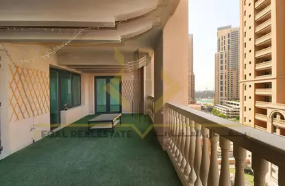 Apartment - 2 Bedrooms - 3 Bathrooms for rent in East Porto Drive - Porto Arabia - The Pearl Island - Doha