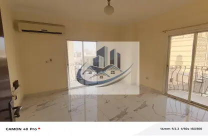 شقة - 2 غرف نوم - 2 حمامات للايجار في ابراج بن الشيخ - المرقاب الجديد - الدوحة