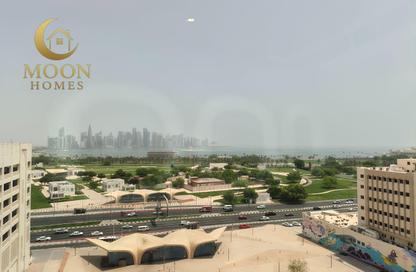 Apartment - 1 Bedroom - 2 Bathrooms for rent in Musheireb - Musheireb - Doha