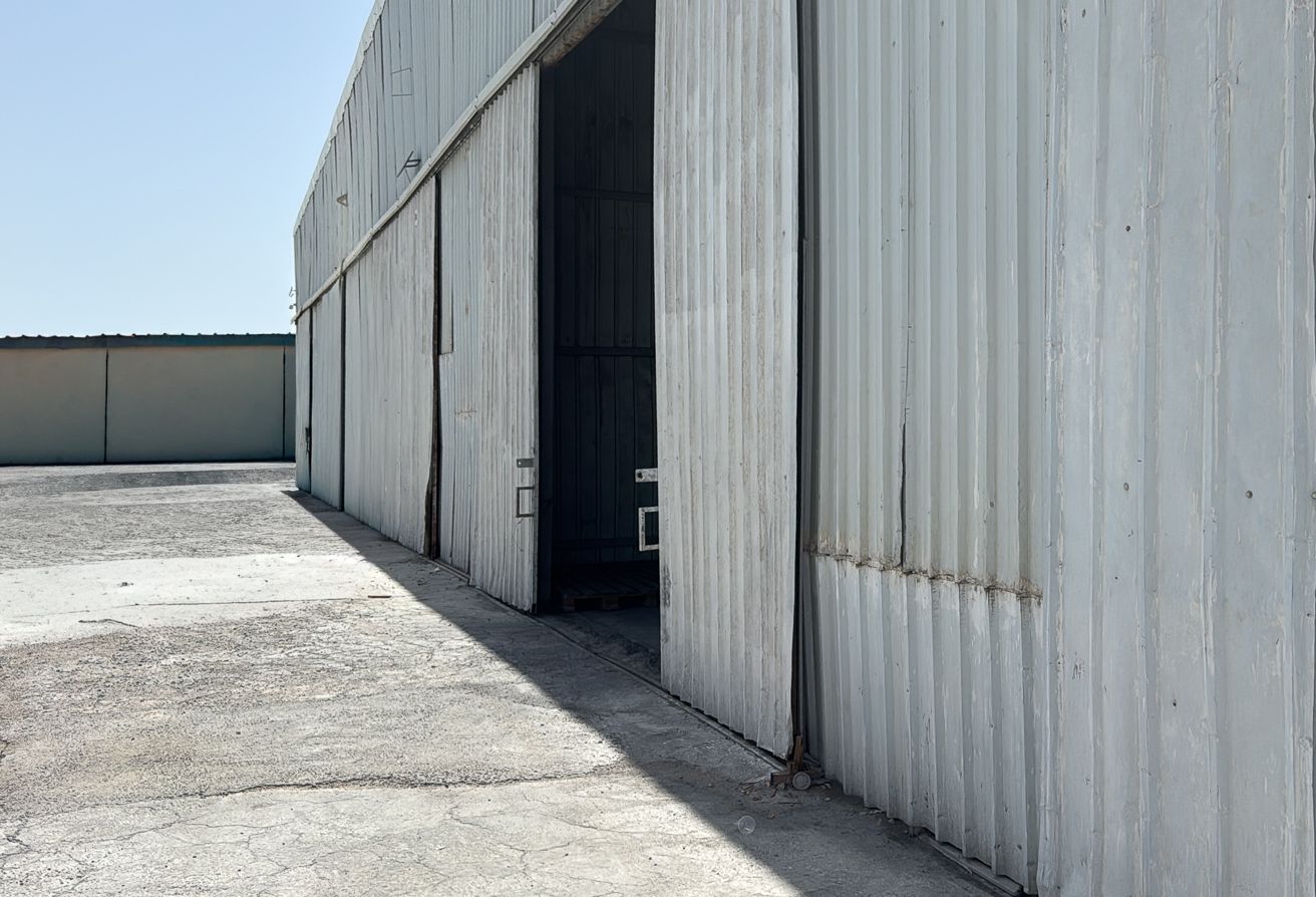 500 SQM General Store for Rent | Birkat Al Awamer