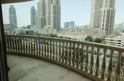 Apartment - 2 Bedrooms - 2 Bathrooms for rent in East Porto Drive - Porto Arabia - The Pearl Island - Doha