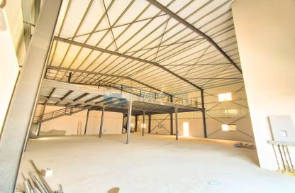 Warehouse - Studio - 7+ Bathrooms for rent in East Industrial Street - Birkat Al Awamer - Al Wakra