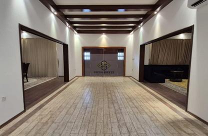 Villa - 5 Bedrooms - 6 Bathrooms for rent in Al Khor Community - Al Khor