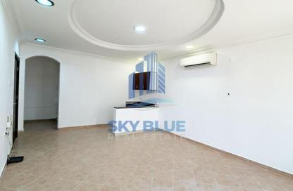 Apartment - Studio - 1 Bathroom for rent in Al Duhail - Al Duhail - Doha