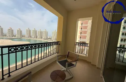 Apartment - 2 Bedrooms - 4 Bathrooms for rent in Viva West - Viva Bahriyah - The Pearl Island - Doha