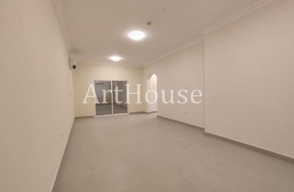 Apartment - 3 Bedrooms - 2 Bathrooms for rent in Fereej Bin Mahmoud North - Fereej Bin Mahmoud - Doha