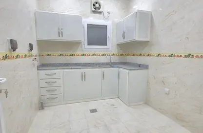 Apartment - Studio - 1 Bathroom for rent in New Salata - Salata - Doha