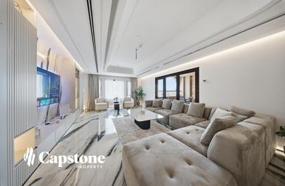Apartment - 2 Bedrooms - 3 Bathrooms for sale in Marina Gate - Porto Arabia - The Pearl Island - Doha