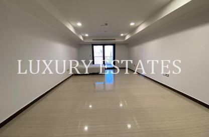 Apartment - Studio - 1 for rent in East Porto Drive - Porto Arabia - The Pearl Island - Doha Apartment - Studio - 1 for rent in East Porto Drive - Porto Arabia - The Pearl Island - Doha