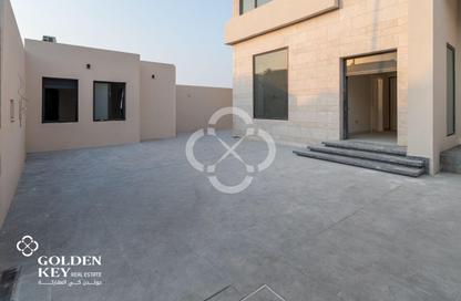 Villa - 5 - 7 for sale in Al Thumama - Al Thumama - Doha