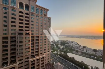Apartment - 1 Bedroom - 2 Bathrooms for rent in West Porto Drive - Porto Arabia - The Pearl Island - Doha