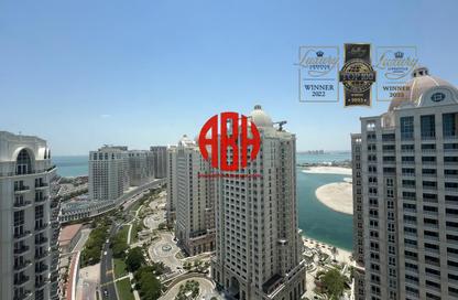 Penthouse - 3 Bedrooms - 5 Bathrooms for rent in Floresta Gardens - Floresta Gardens - The Pearl Island - Doha