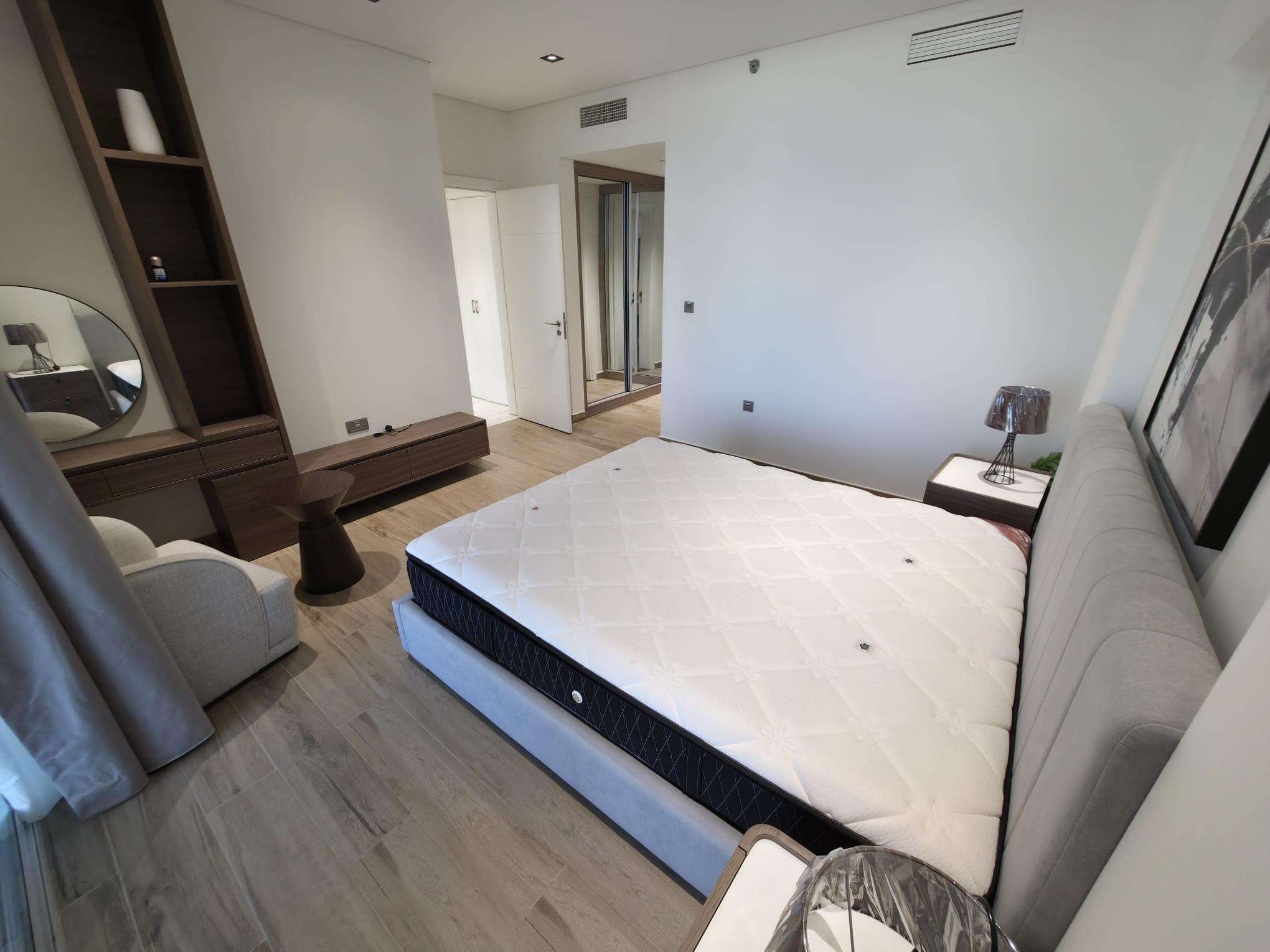 COZY STUDIO FOR RENT EXCLUDING BILLS IN LUSAIL thumbnail 11
