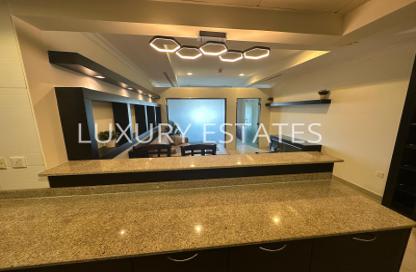 Apartment - Studio - 1 Bathroom for rent in West Porto Drive - Porto Arabia - The Pearl Island - Doha Apartment - Studio - 1 Bathroom for rent in West Porto Drive - Porto Arabia - The Pearl Island - Doha