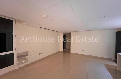 Apartment - 2 Bedrooms - 3 Bathrooms for rent in Viva West - Viva Bahriyah - The Pearl Island - Doha