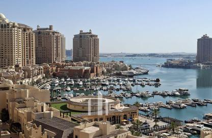 Apartment - 2 Bedrooms - 2 Bathrooms for rent in East Porto Drive - Porto Arabia - The Pearl Island - Doha