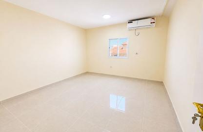 Penthouse - 1 - 1 for rent in Salwa Road - Al Aziziyah - Doha