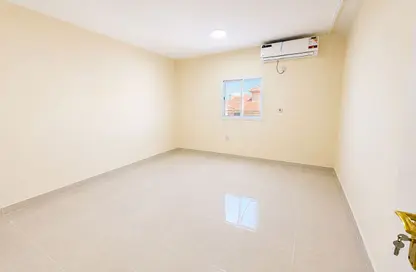 Penthouse - 1 Bedroom - 1 Bathroom for rent in Salwa Road - Al Aziziyah - Doha