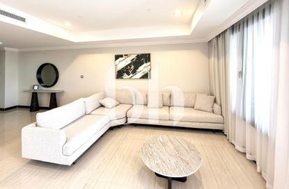Apartment - 2 Bedrooms - 2 Bathrooms for rent in East Porto Drive - Porto Arabia - The Pearl Island - Doha Apartment - 2 Bedrooms - 2 Bathrooms for rent in East Porto Drive - Porto Arabia - The Pearl Island - Doha
