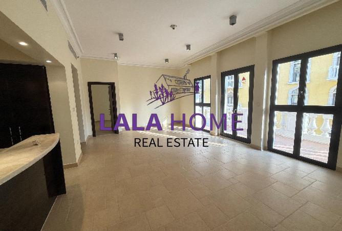 1016512 - Property Image 3