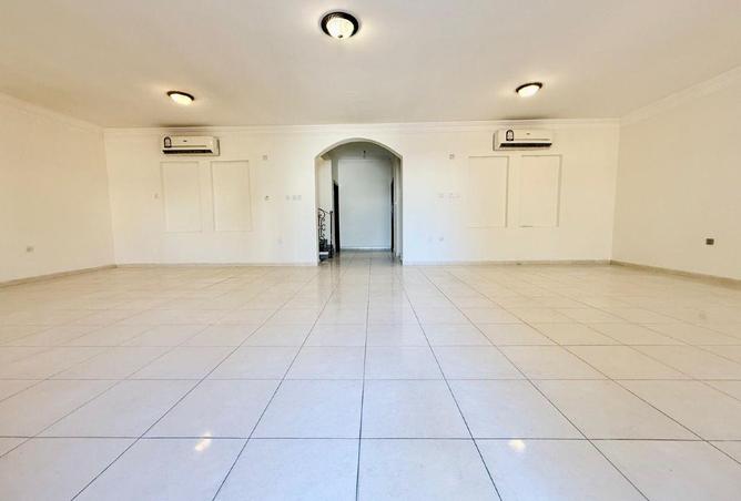 52818607 - Property Image 3