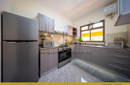 Apartment - 6 Bedrooms - 7 Bathrooms for sale in Al Wakra - Al Wakra - Al Wakrah - Al Wakra
