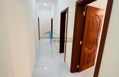 Apartment - 3 Bedrooms - 3 Bathrooms for rent in Bin Omran 35 - Fereej Bin Omran - Doha