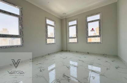 Apartment - 3 - 3 for rent in Umm Ghwailina Comm - Umm Ghuwalina - Umm Ghuwailina - Doha Apartment - 3 - 3 for rent in Umm Ghwailina Comm - Umm Ghuwalina - Umm Ghuwailina - Doha