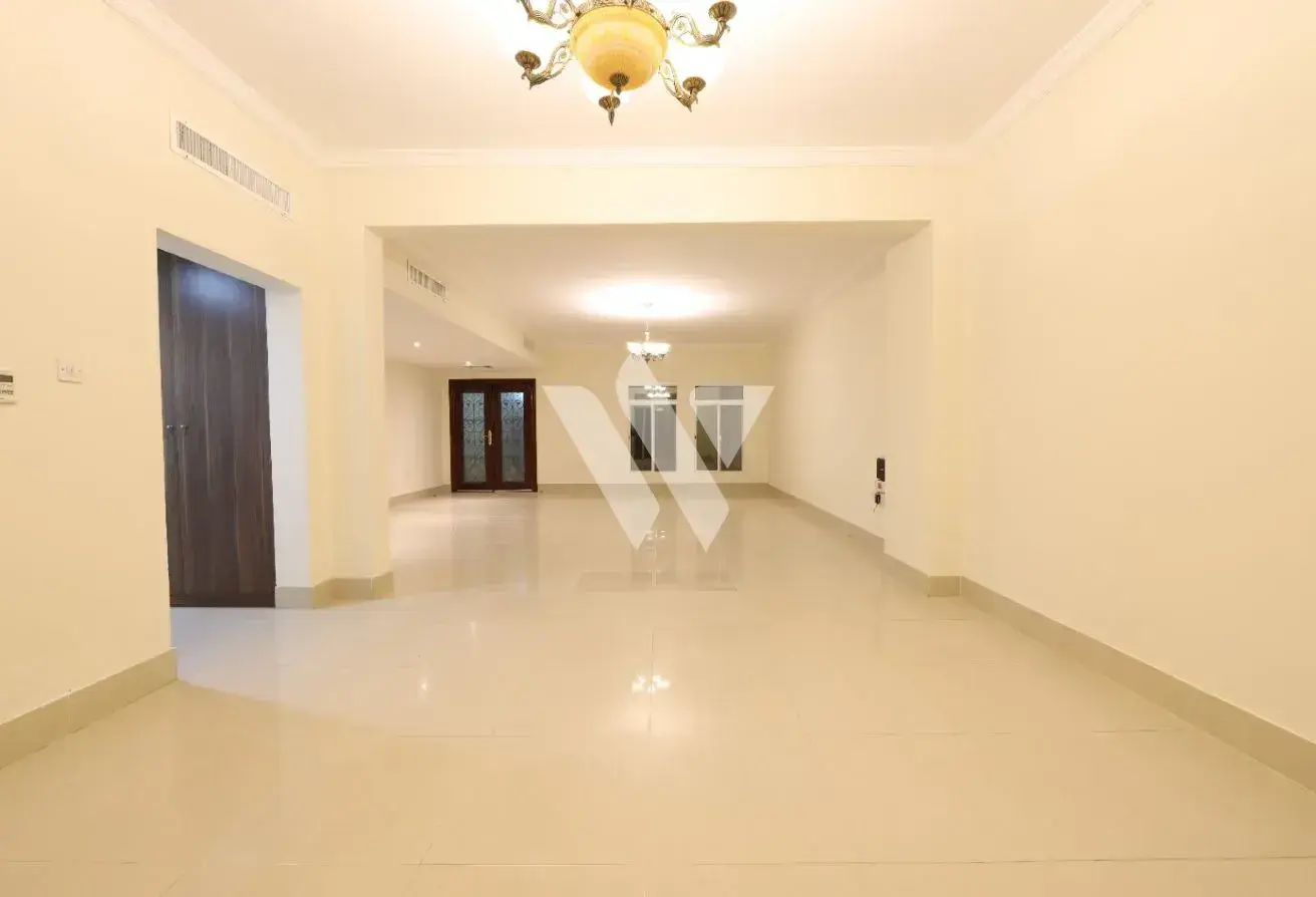 63643942 - Property Main Image